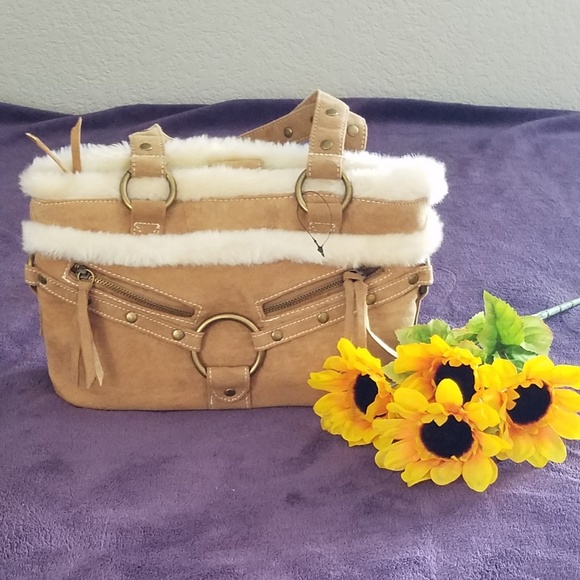 Handbags - 💥💥4/$20**NWOT**Adorable purse